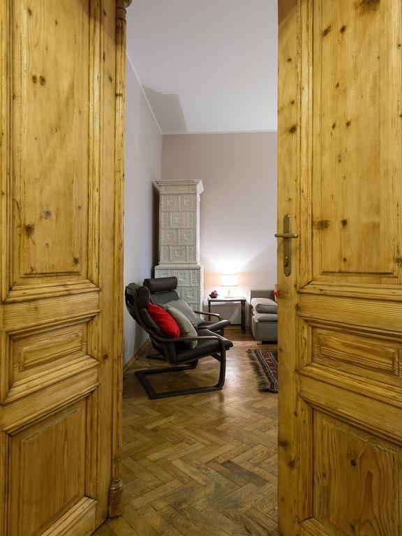 5 Bedroom Family Apartment كراكوفيا الغرفة الصورة